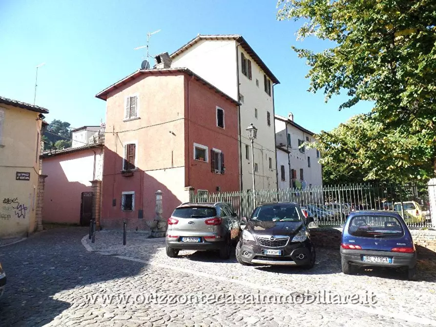 Immagine 5 di Appartamento in vendita  a Ascoli Piceno