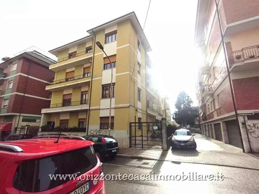 Immagine 27 di Appartamento in vendita  a Ascoli Piceno