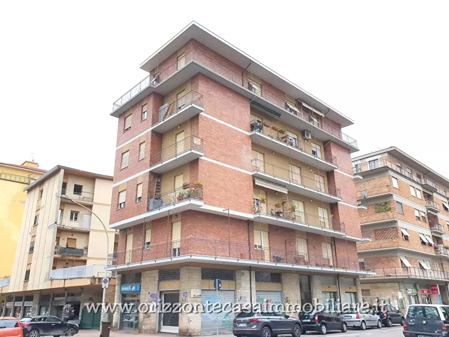 Immagine 28 di Appartamento in vendita  a Ascoli Piceno