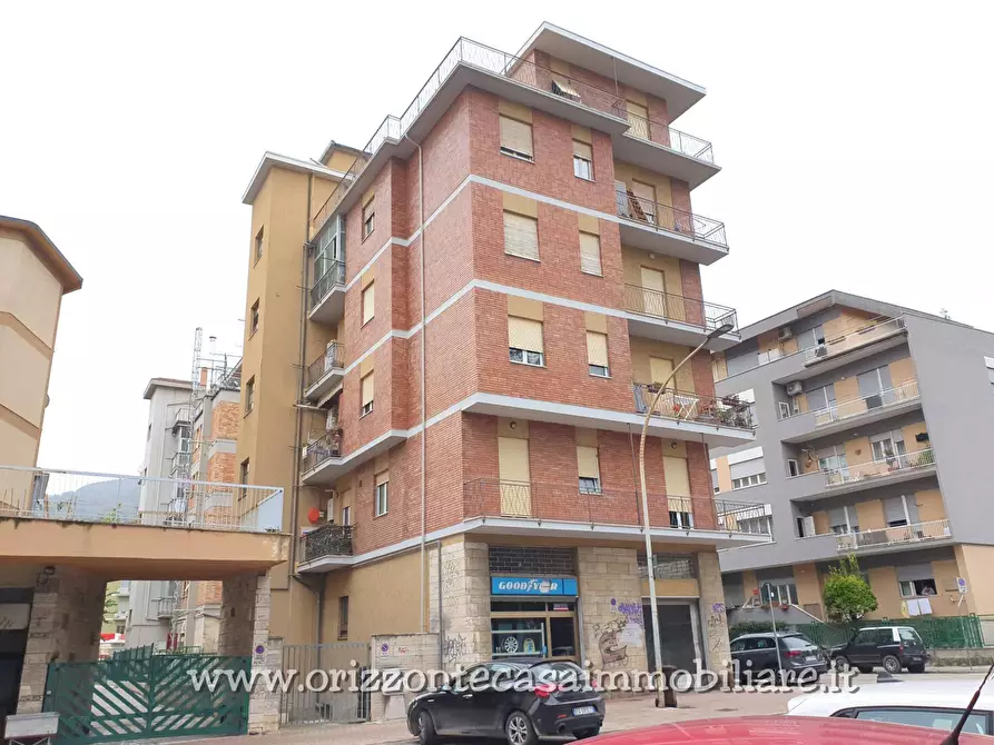 Immagine 29 di Appartamento in vendita  a Ascoli Piceno