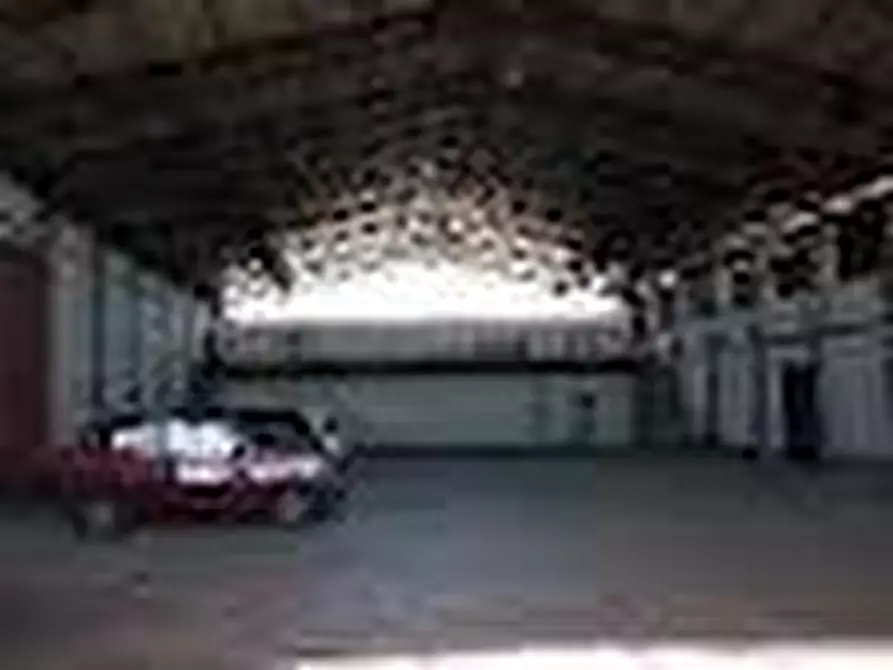 Immagine 5 di Magazzino in affitto  in VIA IDROVORE DELLA MAGLIANA a Roma