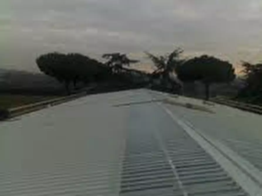 Immagine 4 di Magazzino in affitto  in VIA IDROVORE DELLA MAGLIANA a Roma