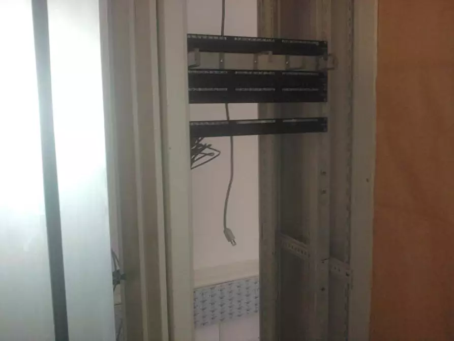 Immagine 7 di Ufficio in affitto  in Viale Palmiro Togliatti a Roma