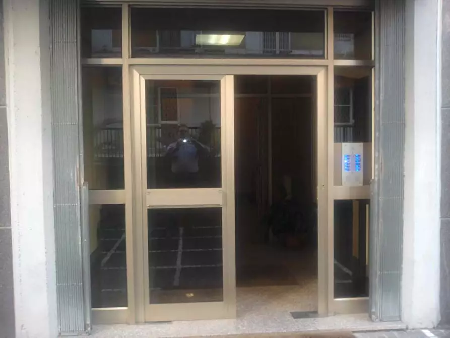 Immagine 18 di Ufficio in affitto  in Viale Palmiro Togliatti a Roma