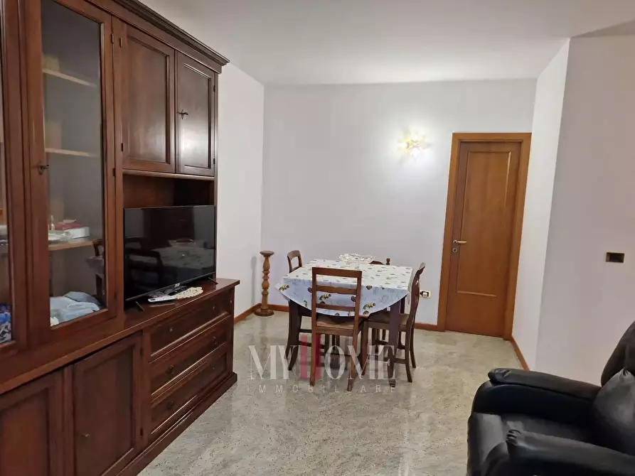 Immagine 1 di Appartamento in affitto  a San Benedetto Del Tronto