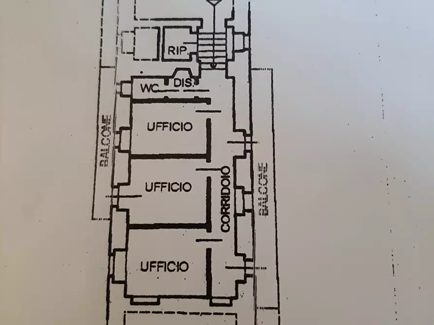 Immagine 8 di Laboratorio in affitto  in Via de Tillier a Aosta