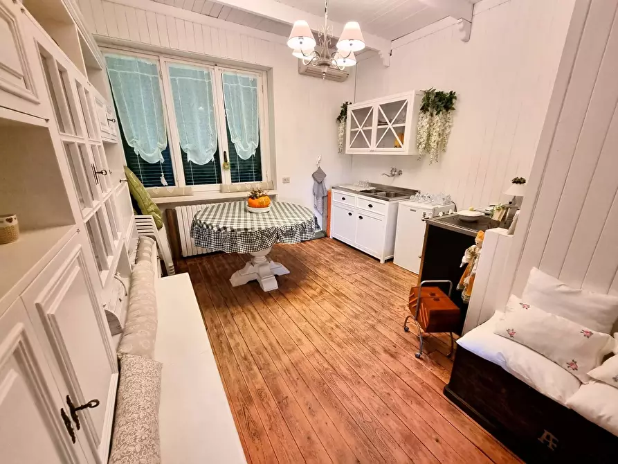 Immagine 21 di Villa in vendita  in pietra  marazzi a Pietra Marazzi