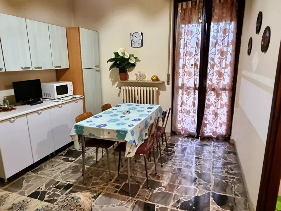 Immagine 3 di Appartamento in vendita  in Via Cesare Lombroso a Alessandria