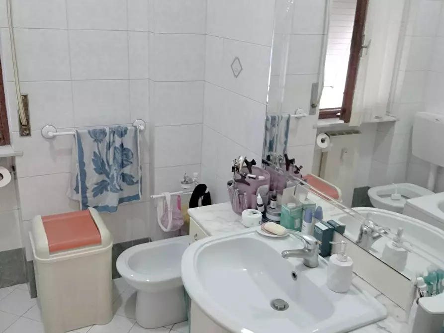 Immagine 11 di Appartamento in vendita  in Corso Cento Cannoni a Alessandria