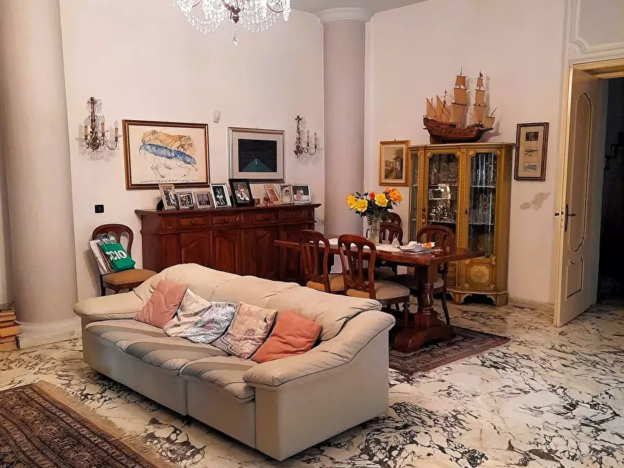 Immagine 19 di Villa in vendita  in strada cerca a Alessandria