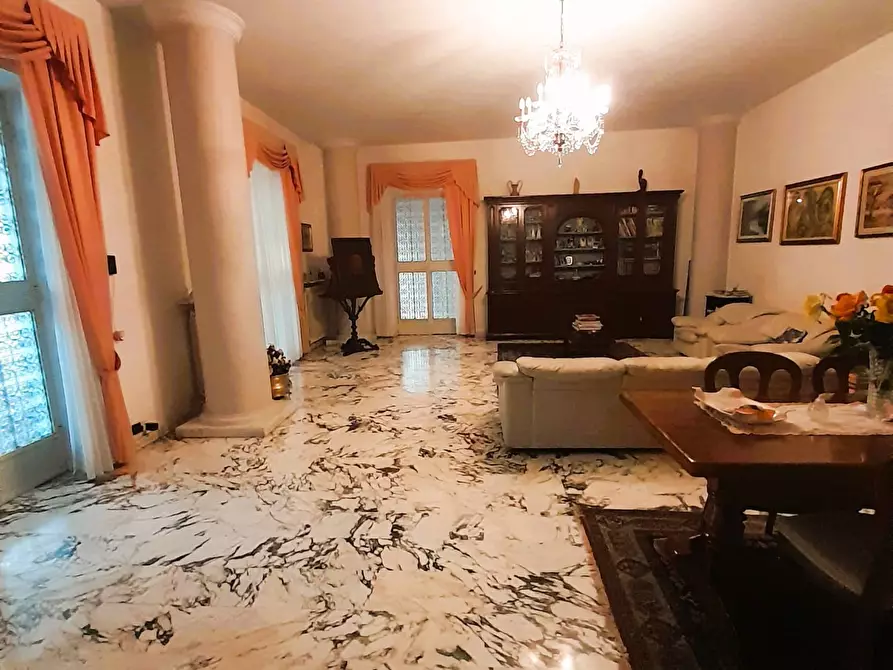 Immagine 17 di Villa in vendita  in strada cerca a Alessandria