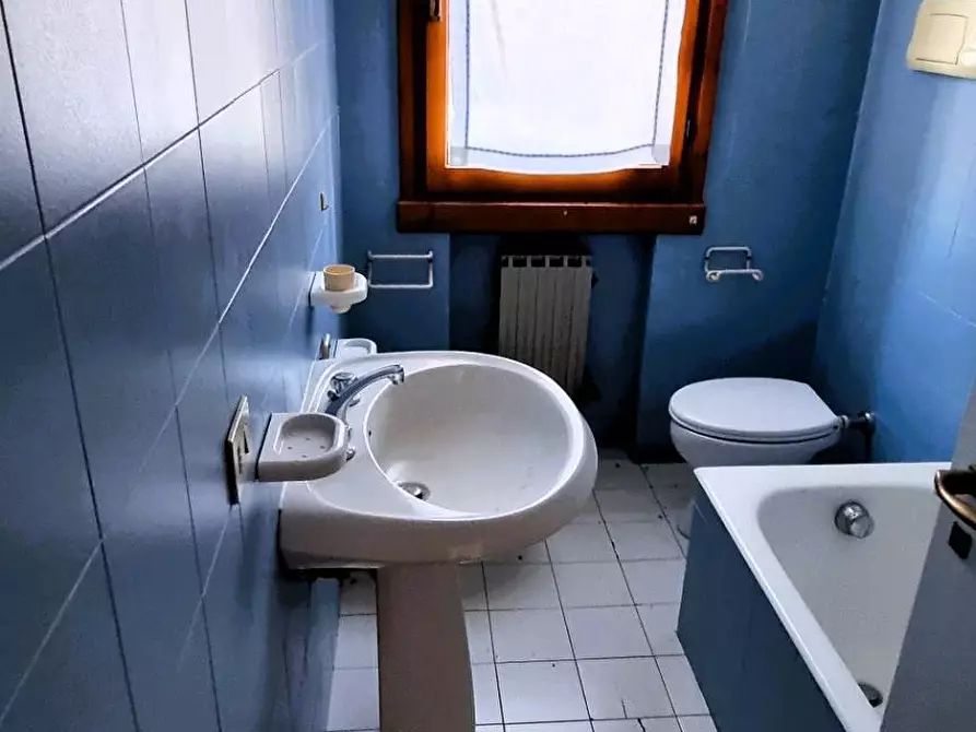 Immagine 10 di Appartamento in vendita  in valverde a Castelletto Monferrato