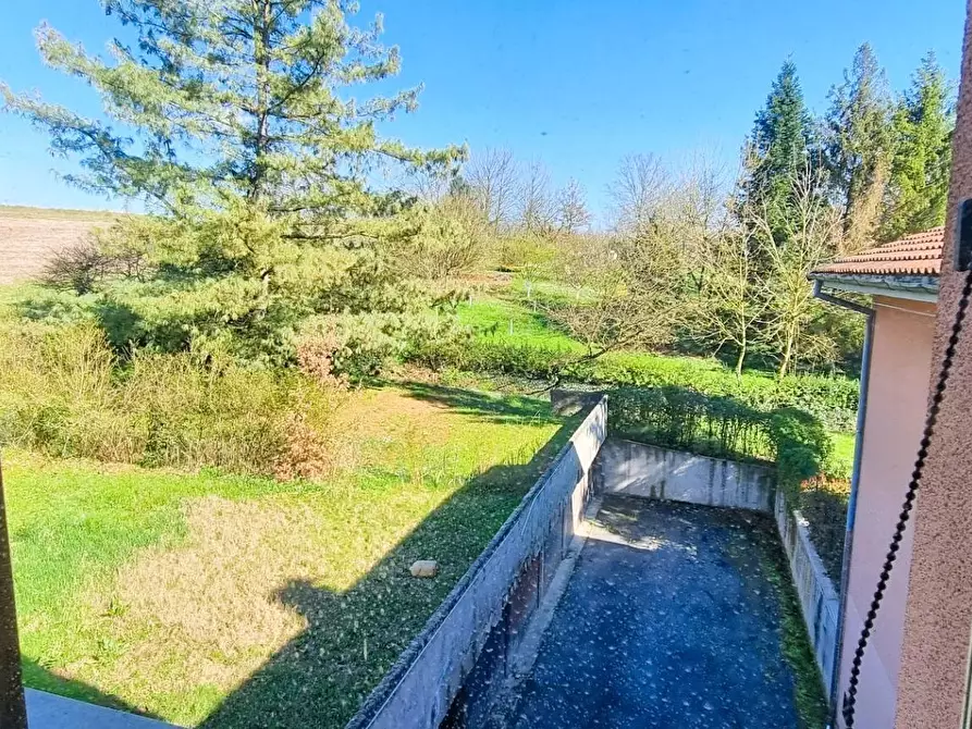 Immagine 13 di Appartamento in vendita  in valverde a Castelletto Monferrato