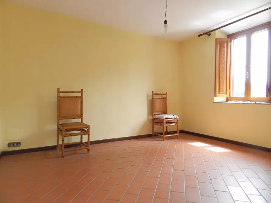 Immagine 22 di Casa semindipendente in vendita  a Lucca