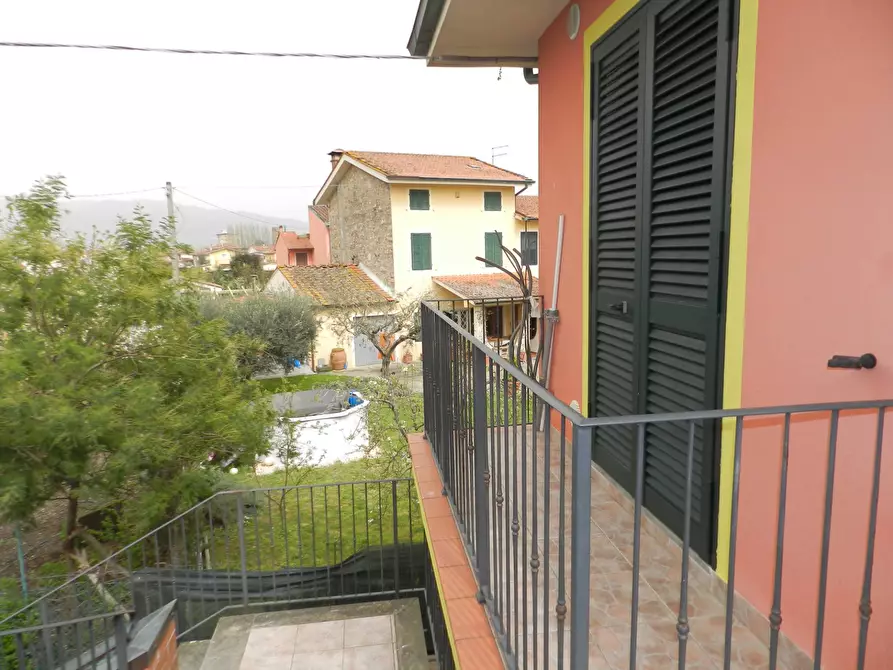 Immagine 28 di Appartamento in vendita  a Capannori