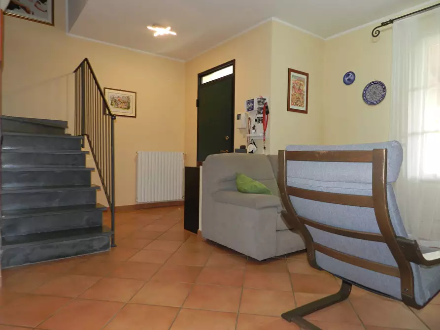 Immagine 6 di Villetta a schiera in vendita  a Lucca