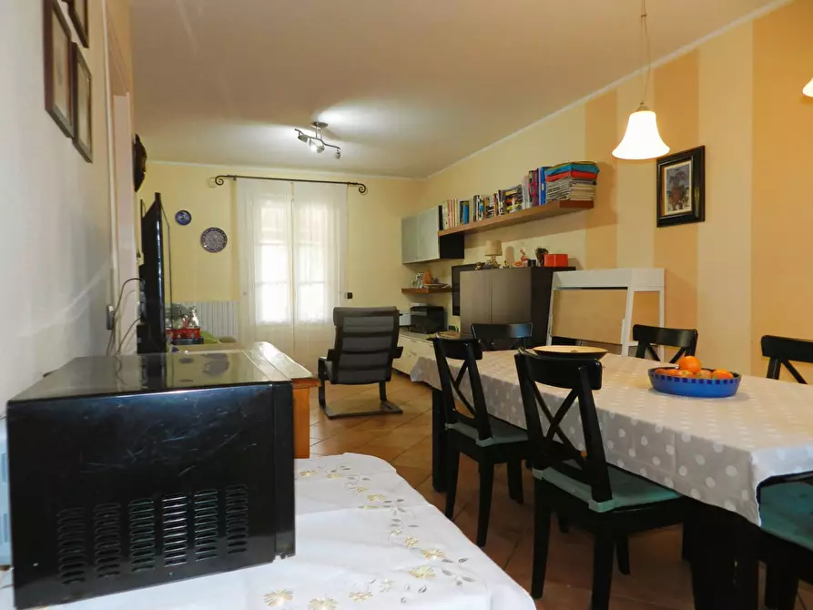 Immagine 12 di Villetta a schiera in vendita  a Lucca