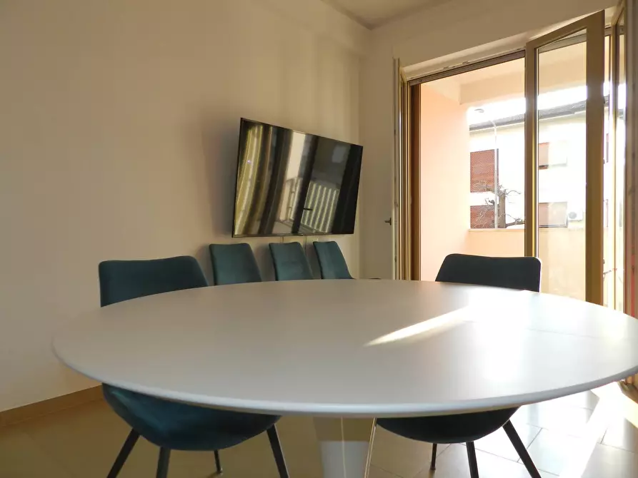 Immagine 6 di Appartamento in vendita  a Lucca