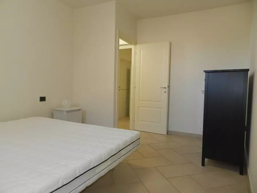 Immagine 25 di Appartamento in vendita  a Lucca