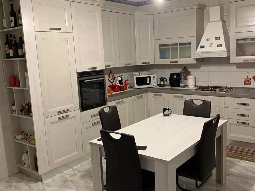 Immagine 10 di Appartamento in vendita  a Alessandria