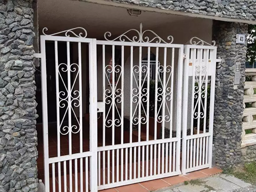 Immagine 5 di Appartamento in vendita  a Alessandria