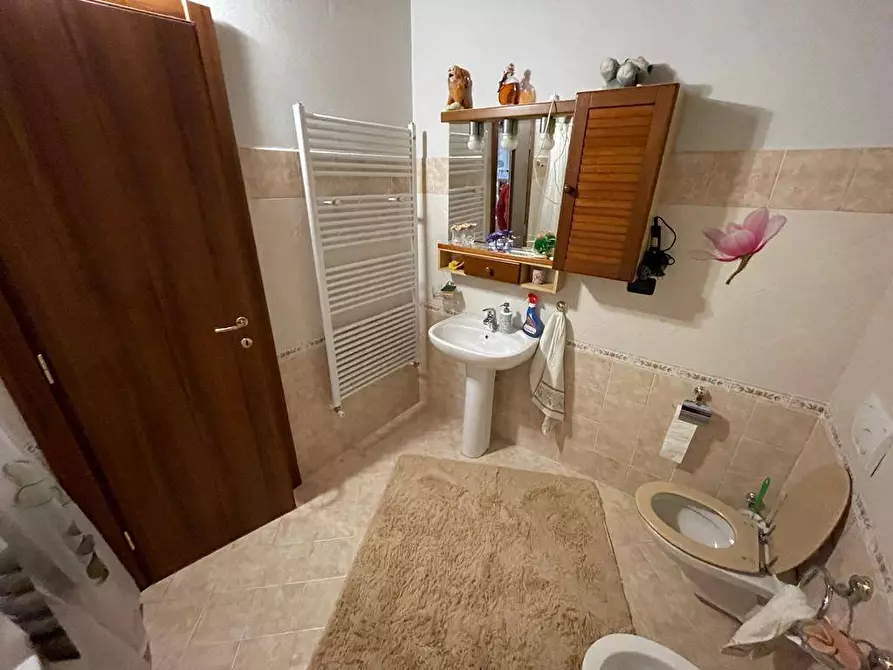 Immagine 25 di Villa in vendita  a Alessandria