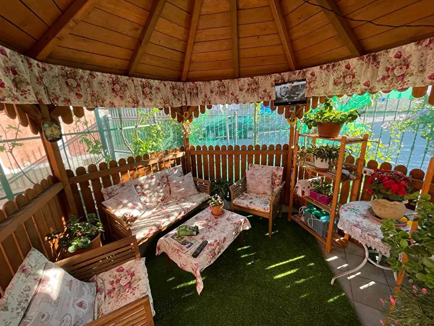 Immagine 27 di Villa in vendita  a Alessandria