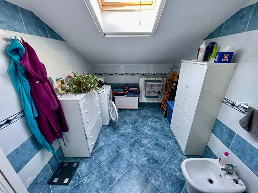 Immagine 21 di Appartamento in vendita  a Alessandria