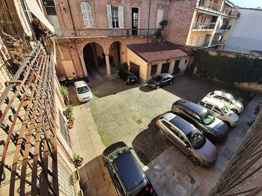 Immagine 19 di Appartamento in vendita  a Alessandria