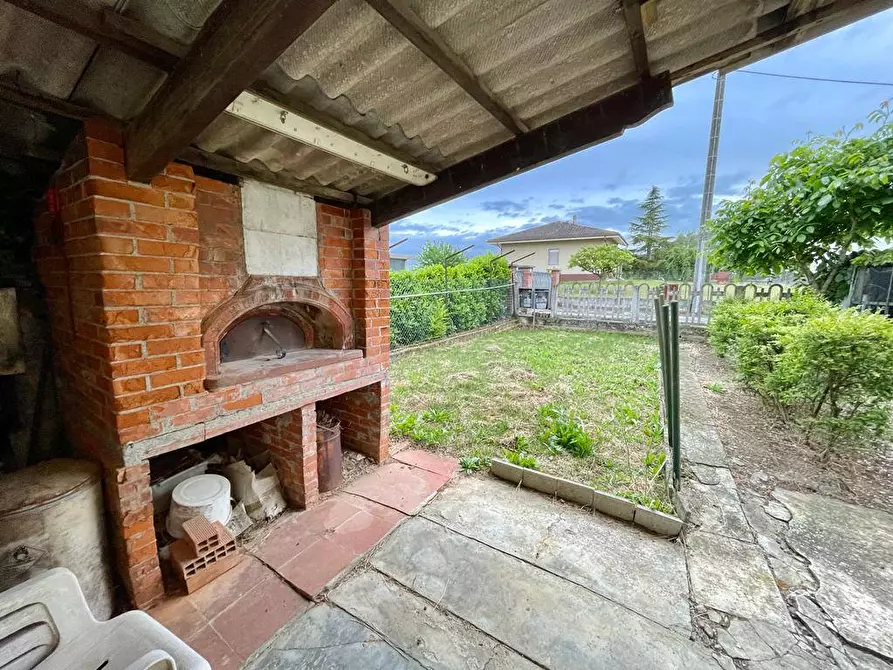 Immagine 15 di Villa in vendita  a Alessandria