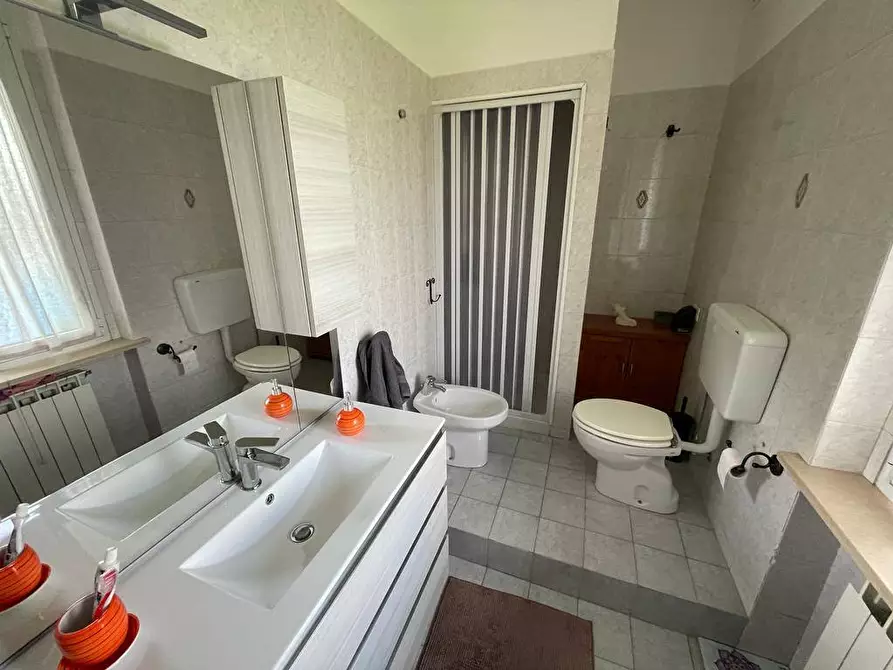 Immagine 19 di Casa indipendente in vendita  a Alessandria