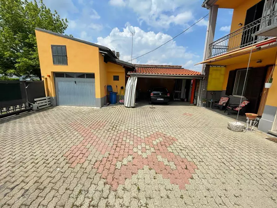 Immagine 12 di Casa indipendente in vendita  a Alessandria