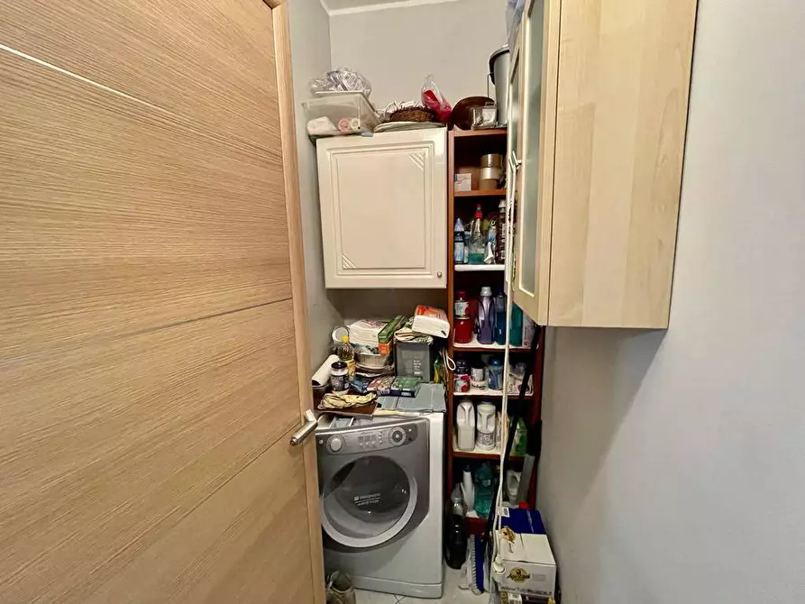 Immagine 13 di Appartamento in vendita  a Alessandria