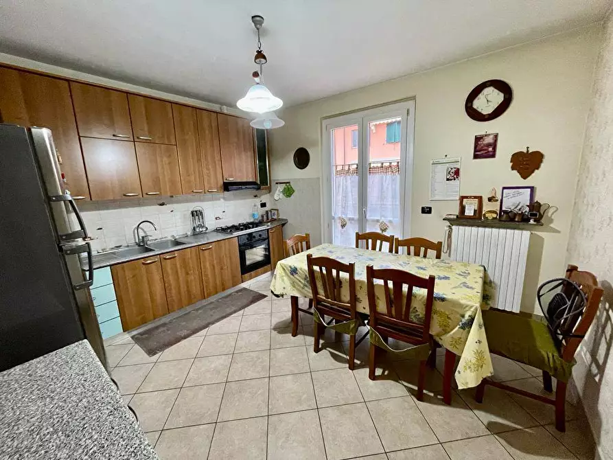 Immagine 10 di Villetta a schiera in vendita  a Alessandria