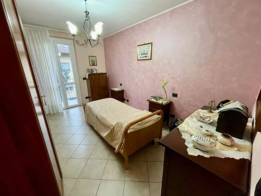 Immagine 13 di Villetta a schiera in vendita  a Alessandria