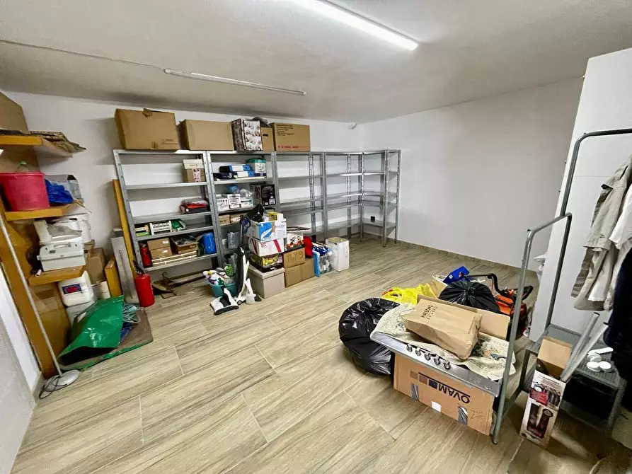 Immagine 20 di Villa in vendita  a San Salvatore Monferrato