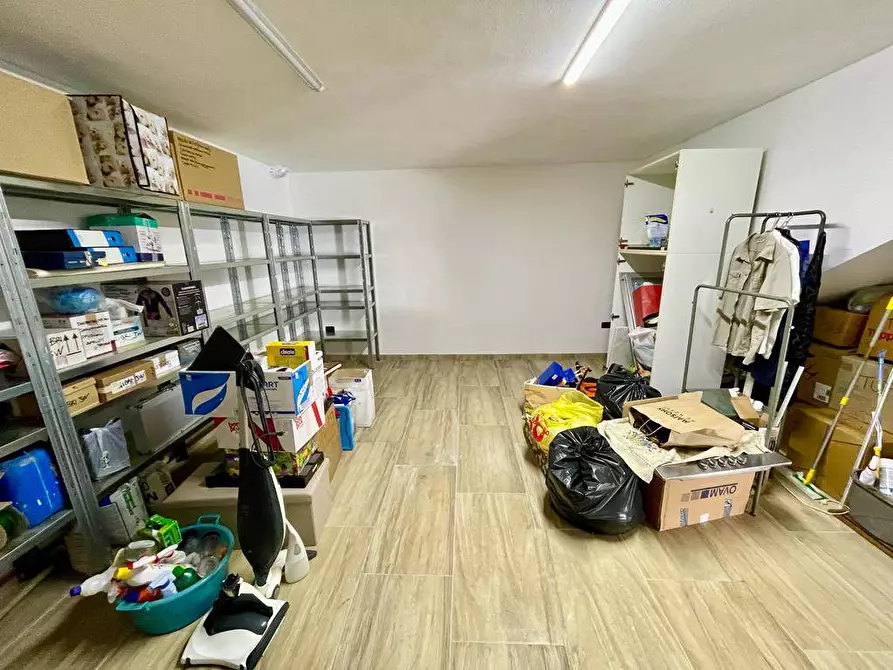 Immagine 21 di Villa in vendita  a San Salvatore Monferrato