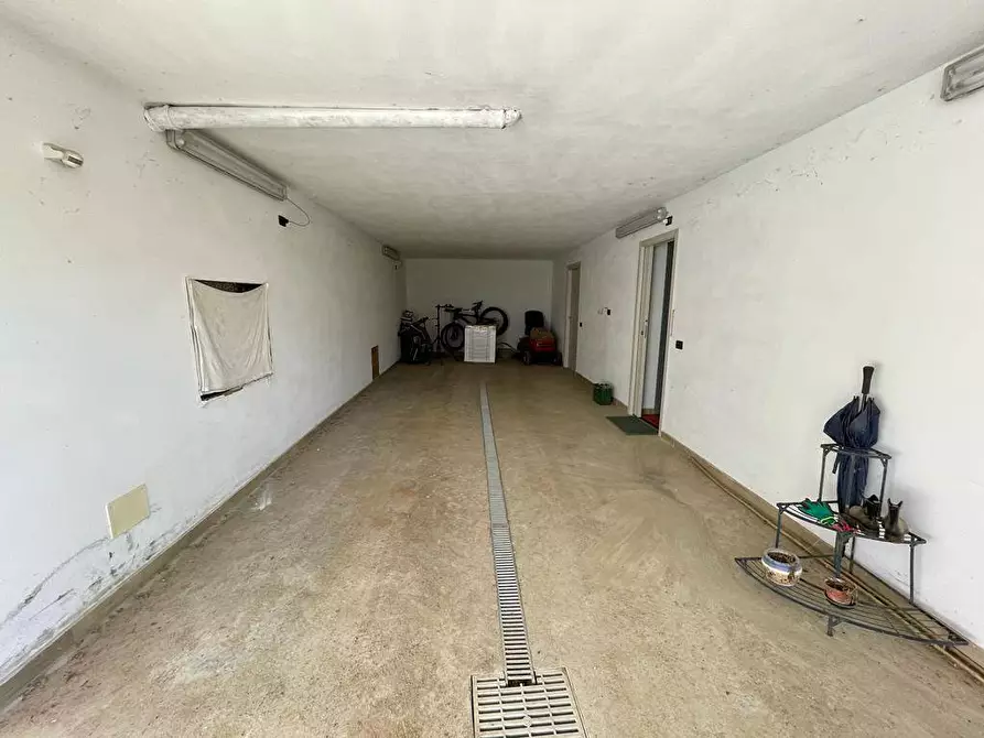 Immagine 24 di Villa in vendita  a San Salvatore Monferrato