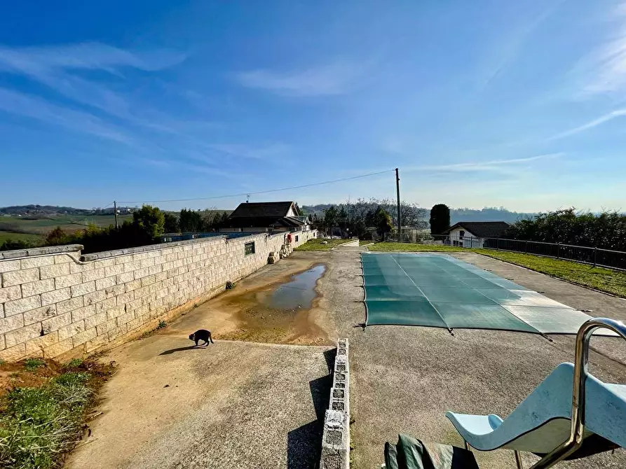 Immagine 30 di Villa in vendita  a San Salvatore Monferrato