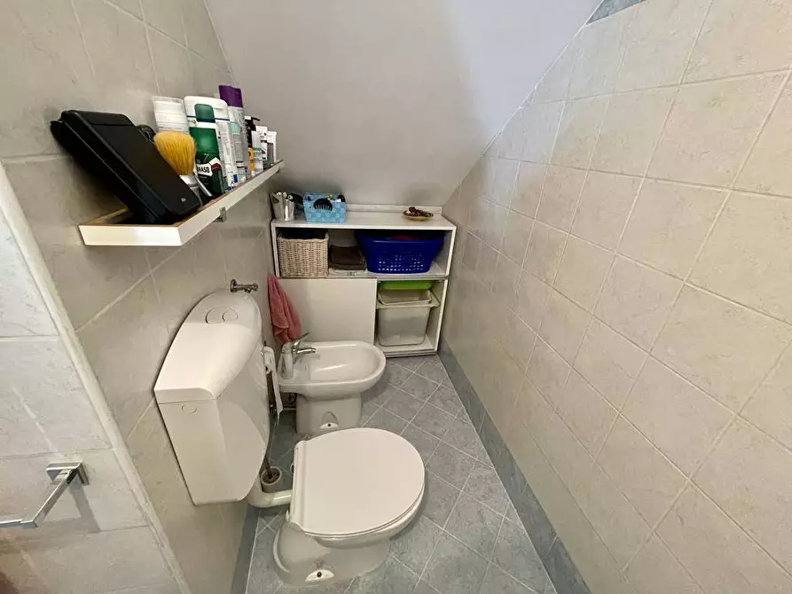 Immagine 10 di Casa indipendente in vendita  a Alessandria