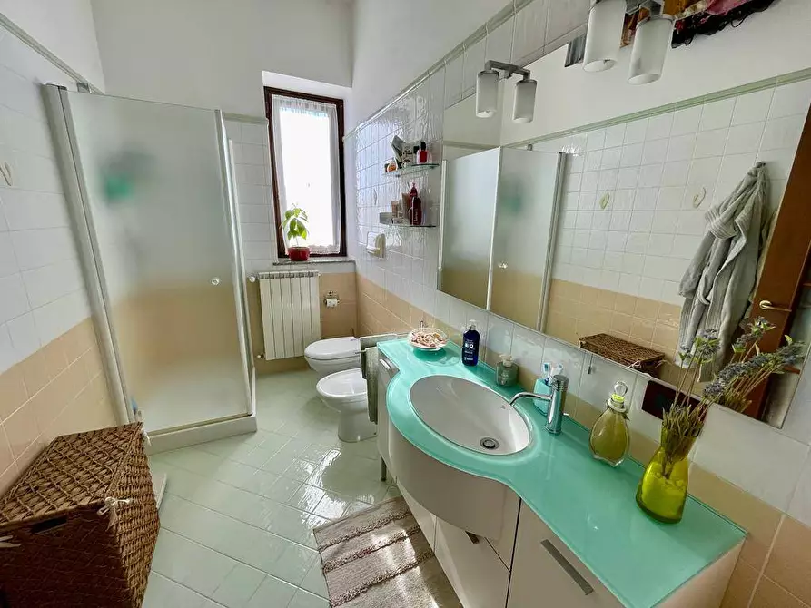 Immagine 18 di Casa indipendente in vendita  a Alessandria