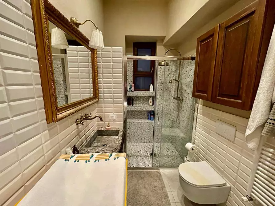 Immagine 10 di Appartamento in vendita  a Alessandria