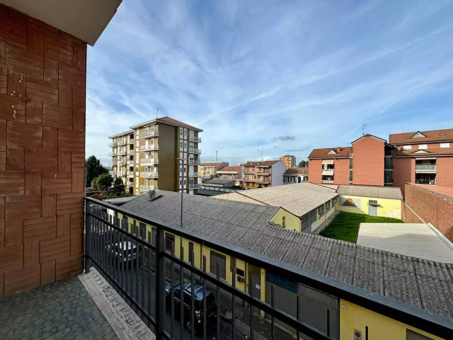 Immagine 19 di Appartamento in vendita  a Alessandria