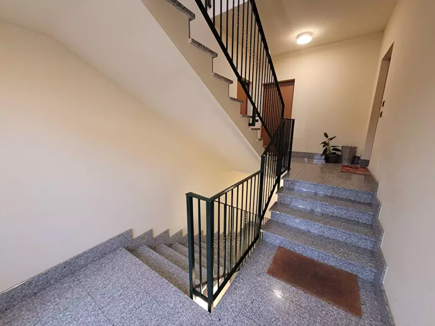 Immagine 5 di Appartamento in vendita  a Alessandria