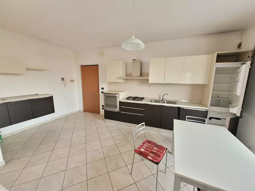 Immagine 8 di Appartamento in vendita  a Alessandria