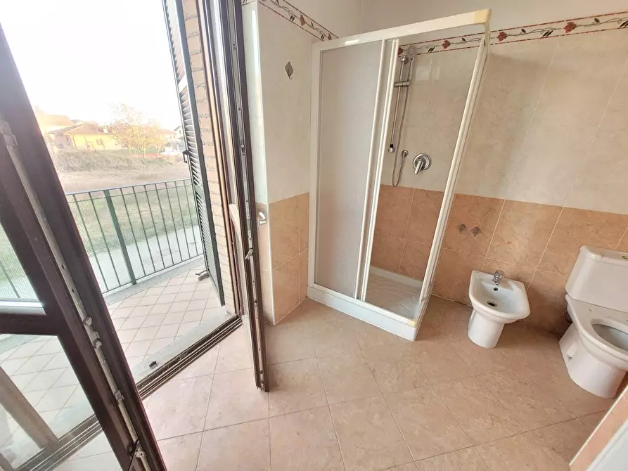 Immagine 11 di Appartamento in vendita  a Alessandria