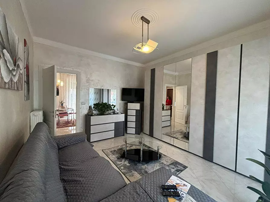 Immagine 3 di Appartamento in vendita  a Alessandria