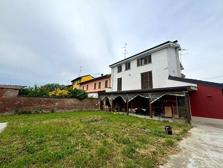 Immagine 1 di Casa indipendente in vendita  a Castellazzo Bormida