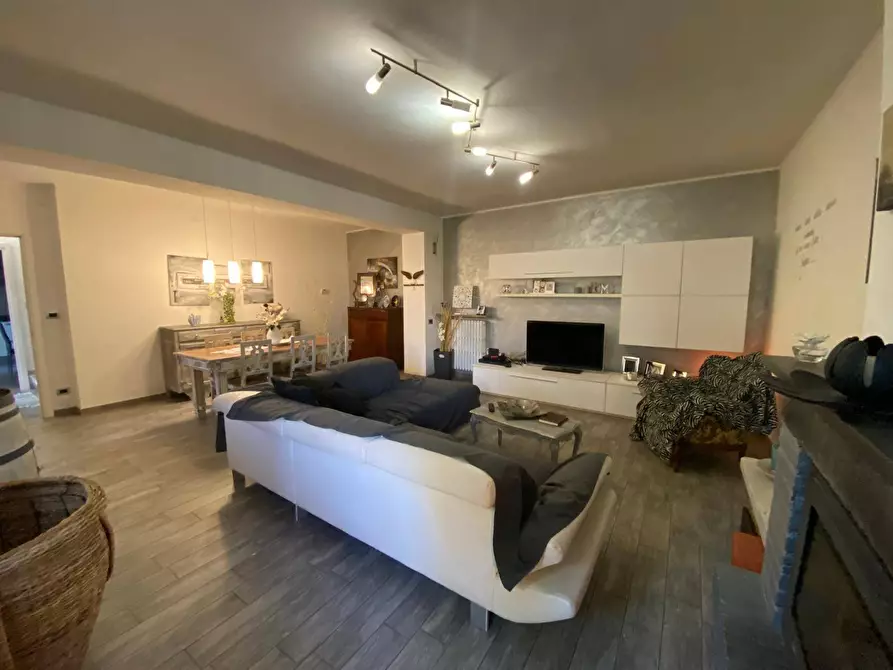 Immagine 18 di Casa indipendente in vendita  a Alessandria