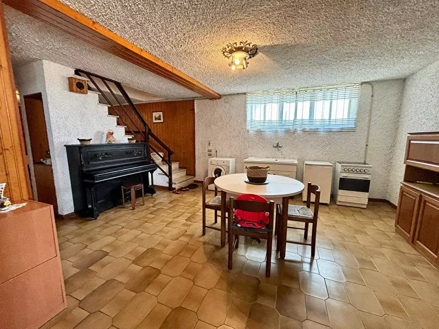 Immagine 21 di Villa in vendita  a Alessandria